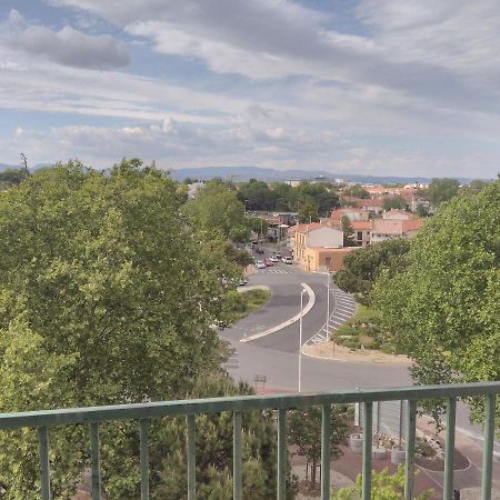 Residence D'Anjou - Grand Studio Avec Balcon Et Parking Privatif Perpignan Eksteriør billede